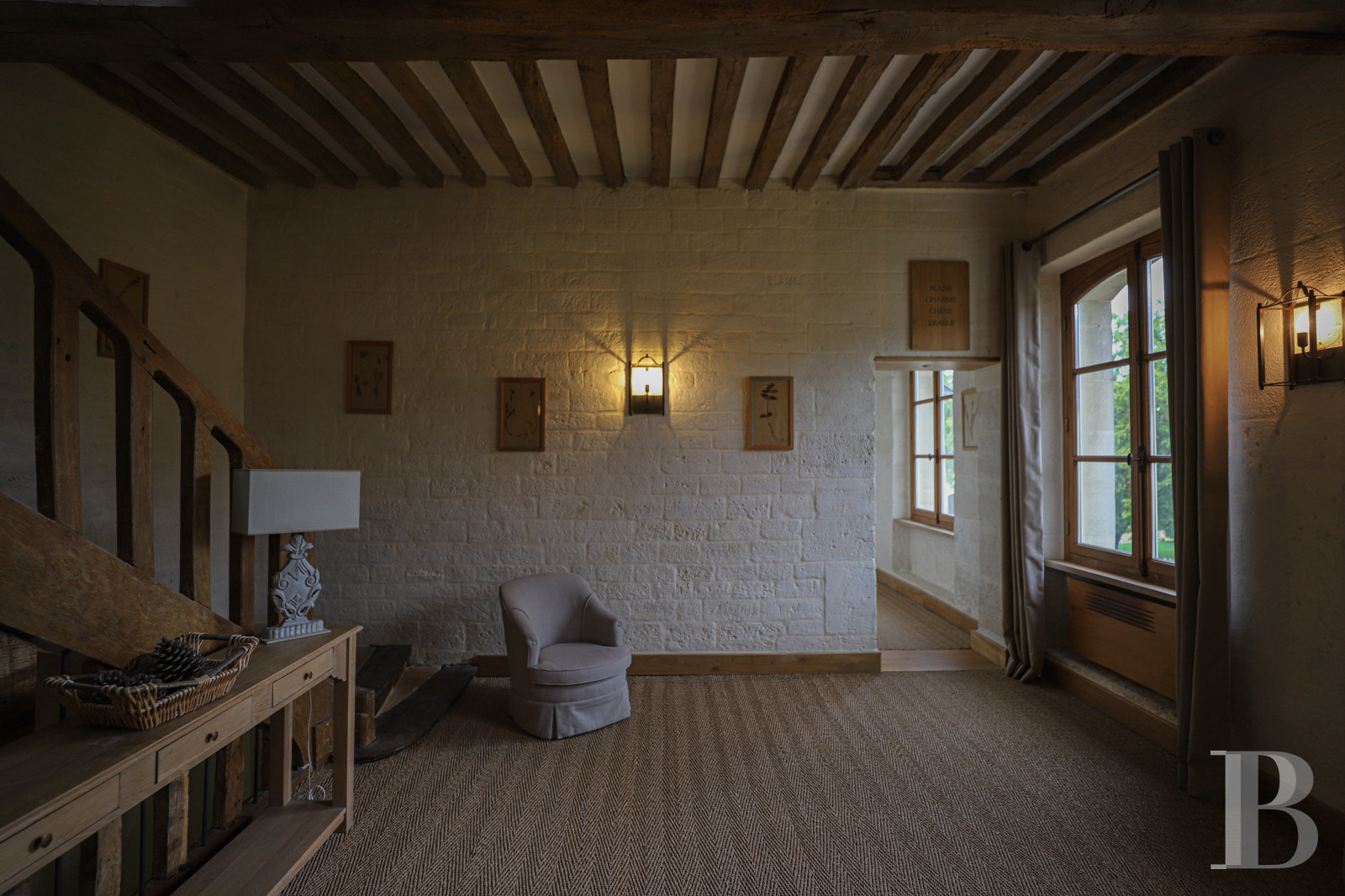 Dans l’Oise, près de Senlis, un vaste corps de ferme du 18e siècle et son pigeonnier transformés en hôtel  - photo  n°16